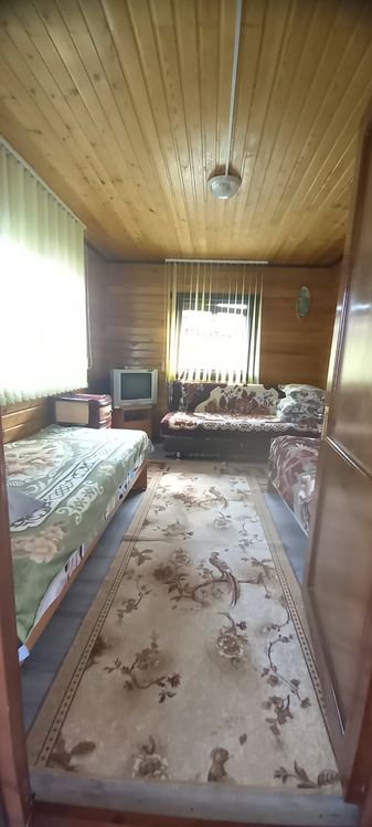 Отдельно стоящие деревянные домики. 2
