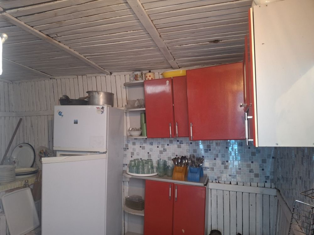 Посуточно дача на Спутнике,рядом с речкой 6