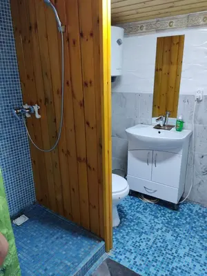 Сдам посуточно тёплый домик с кондиционером