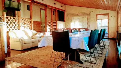 Посуточно с видом на город и горы для отдыха и мероприятий